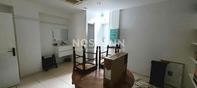 Local commercial - 45 m² - 2 pièces