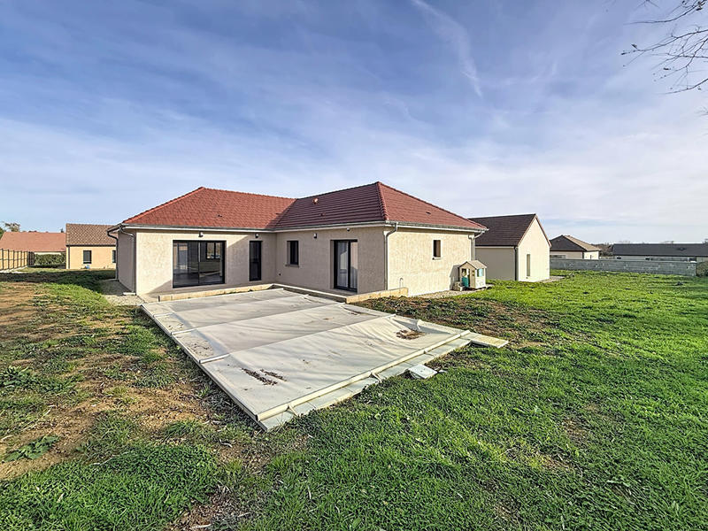 Maison - 120 m² - 5 pièces