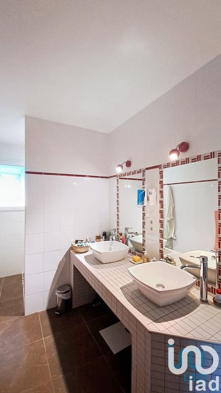 Maison - 167 m² - 5 pièces