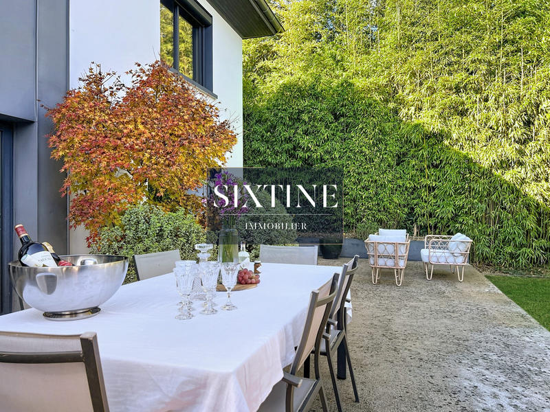 Maison - 145 m² - 6 pièces