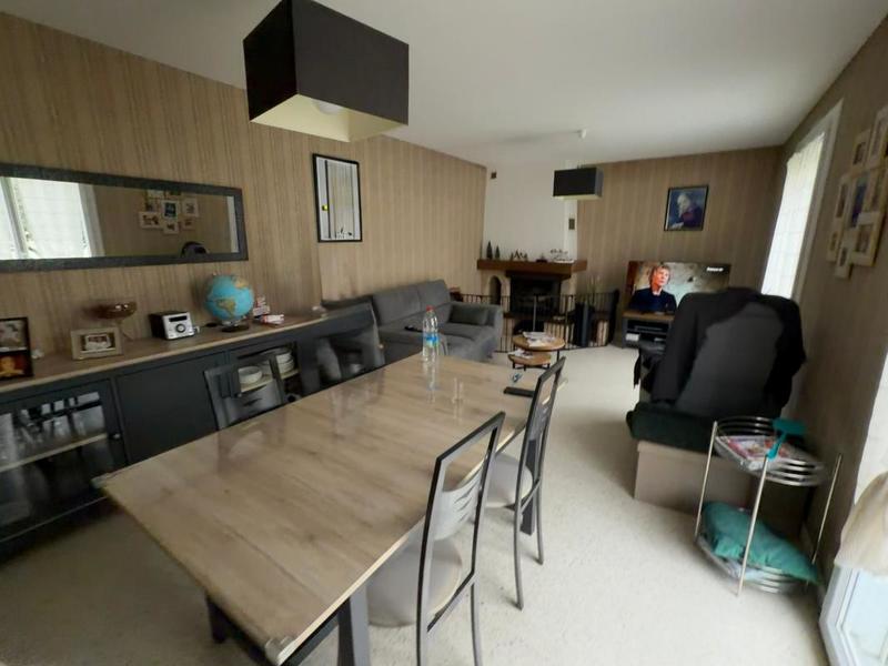 Maison - 110 m² - 4 pièces