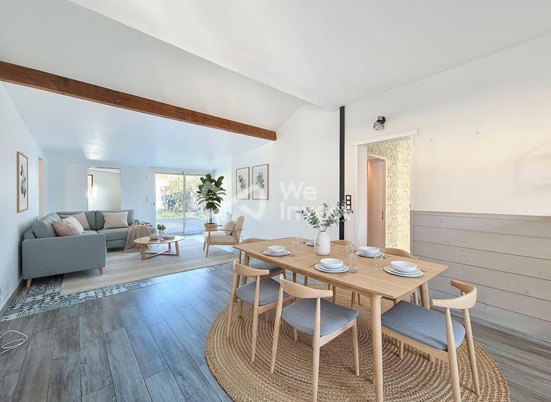 Maison - 90 m² - 5 pièces