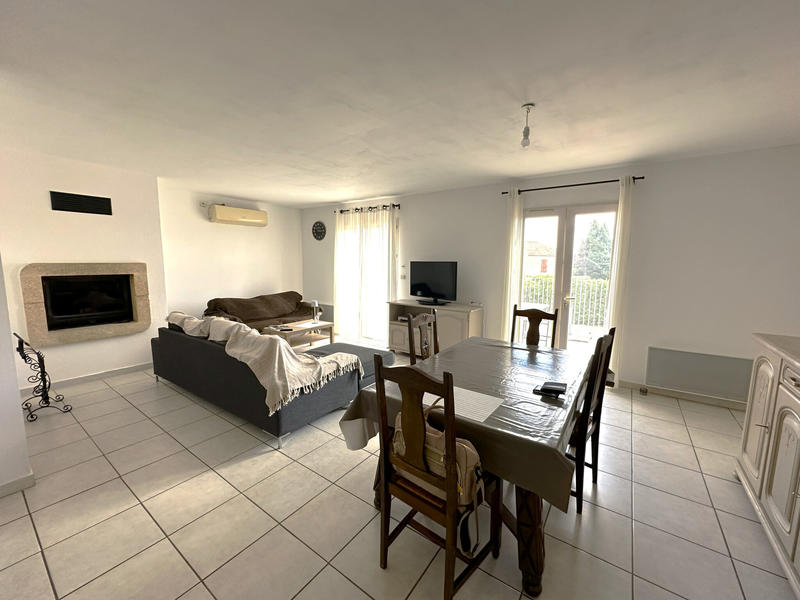 Villa - 100 m² - 5 pièces