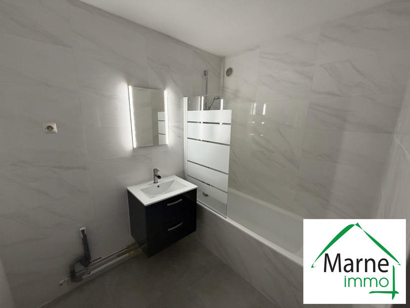 Appartement - 75 m² - 3 pièces