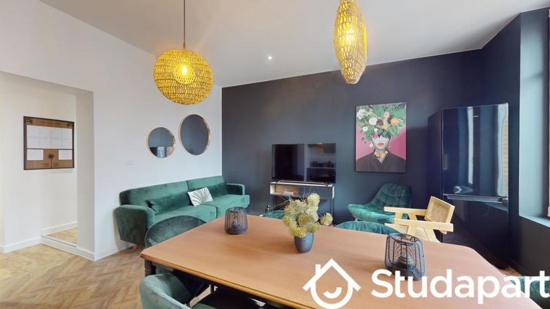 Chambre - 11 m² - 1 pièce