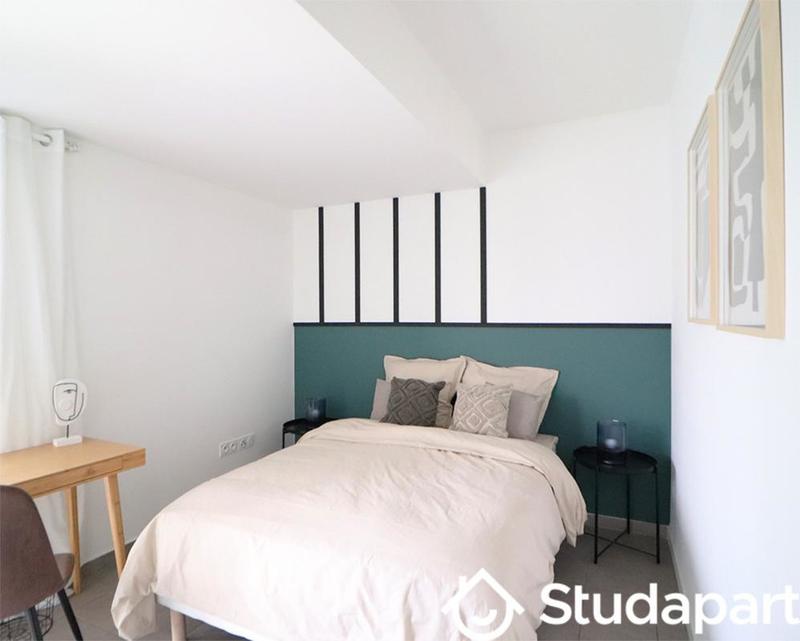 Chambre - 10 m² - 1 pièce