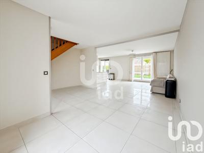 Maison - 115 m² - 6 pièces