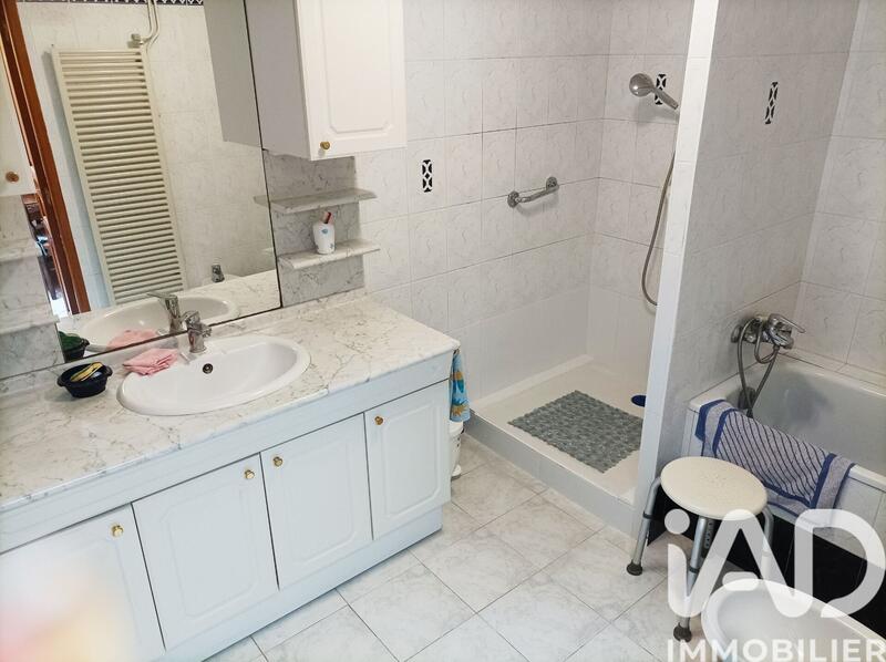 Maison - 125 m² - 8 pièces