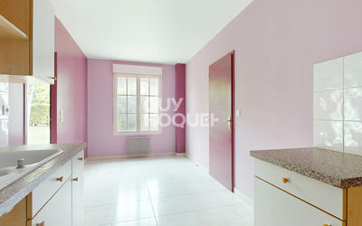 Maison - 110 m² - 4 pièces