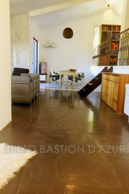 Villa - 194 m² - 6 pièces