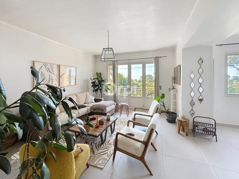 Maison - 135 m² - 6 pièces