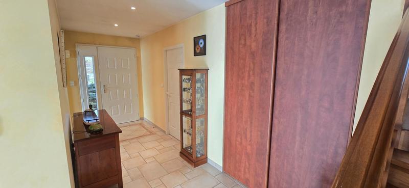 Maison - 177 m² - 7 pièces