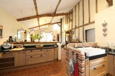 Villa - 227 m² - 6 pièces