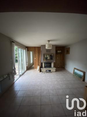 Maison - 185 m² - 7 pièces