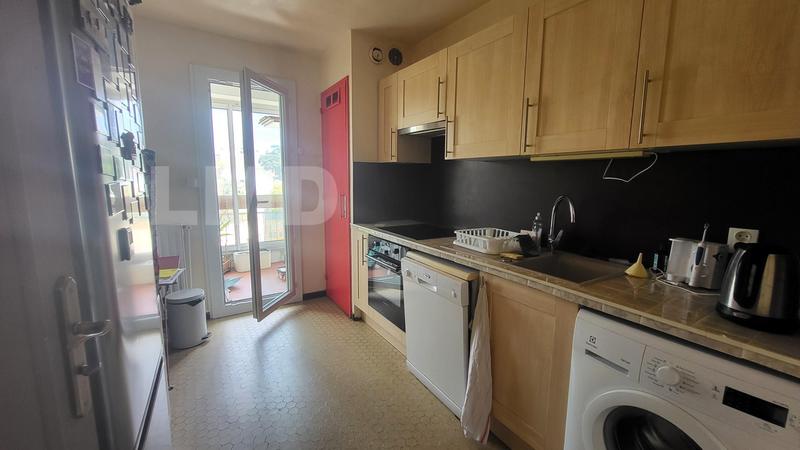 Appartement - 77 m² - 4 pièces