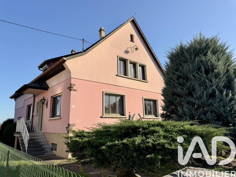 Maison - 210 m² - 8 pièces