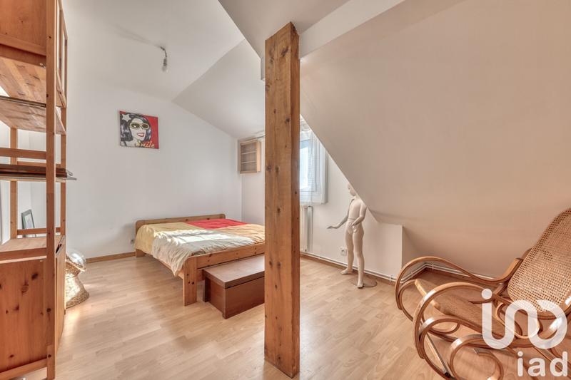 Maison - 176 m² - 7 pièces