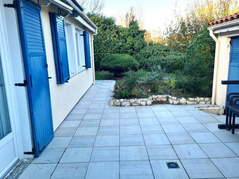 Maison - 95 m² - 5 pièces