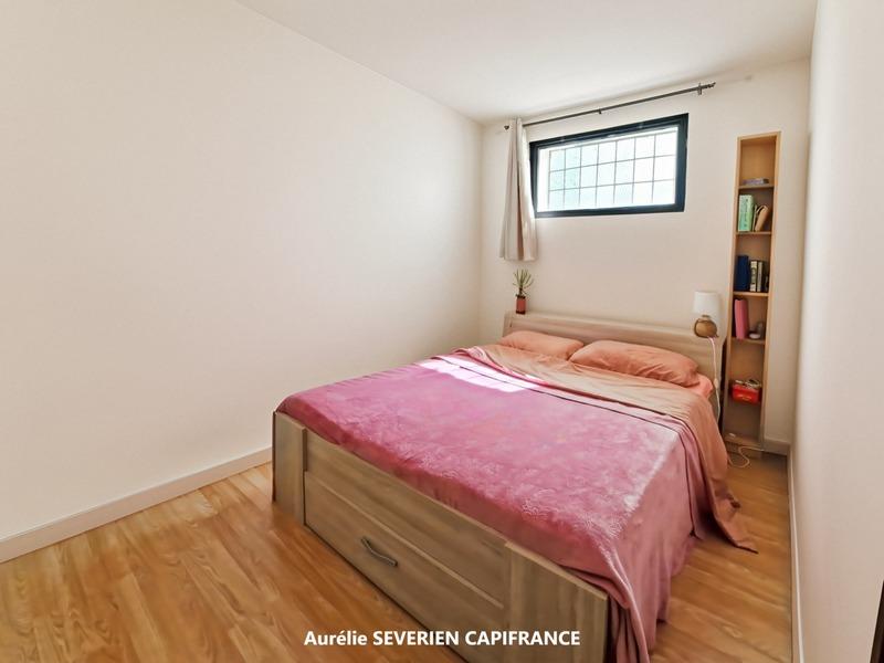 Maison - 166 m² - 10 pièces