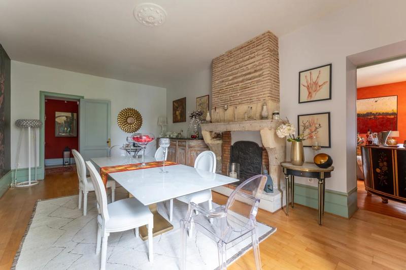 Maison de maîtres - 346 m² - 10 pièces