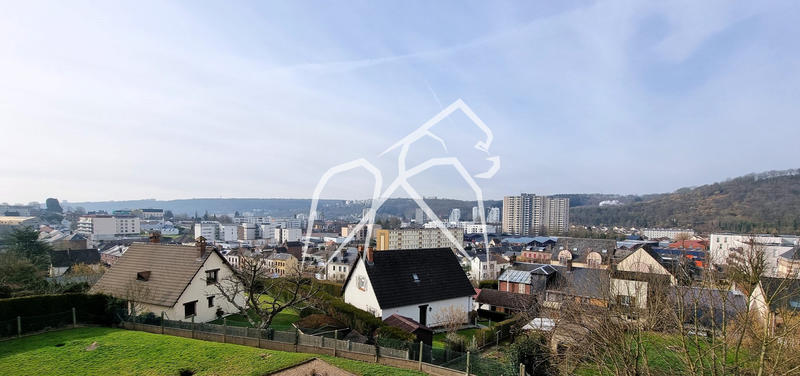 Appartement - 83 m² - 4 pièces