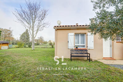 Maison - 98 m² - 4 pièces