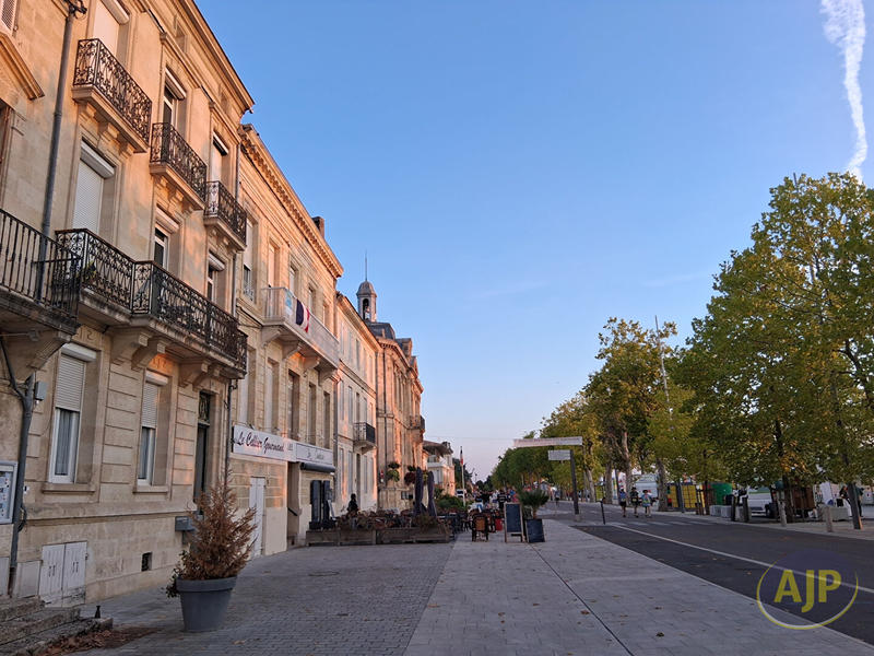 Immeuble - 7 pièces