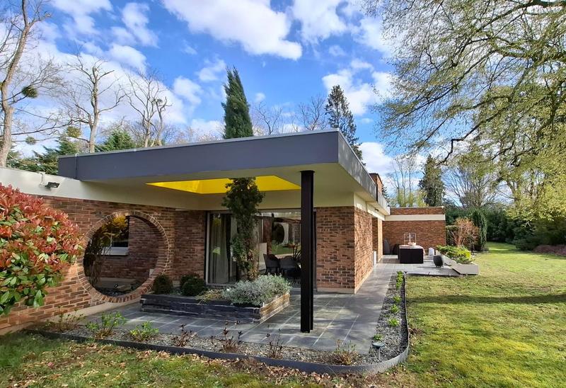 Maison d'architecte - 313 m² - 6 pièces