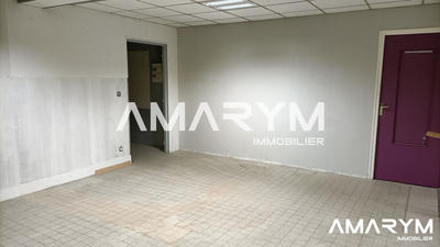 Local d'activités - 79 m²