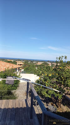 Villa - 200 m² - 6 pièces