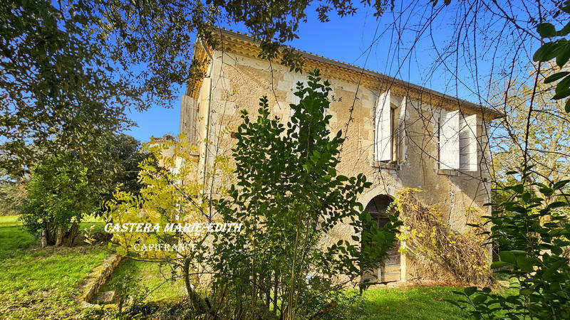 Château - 500 m² - 16 pièces