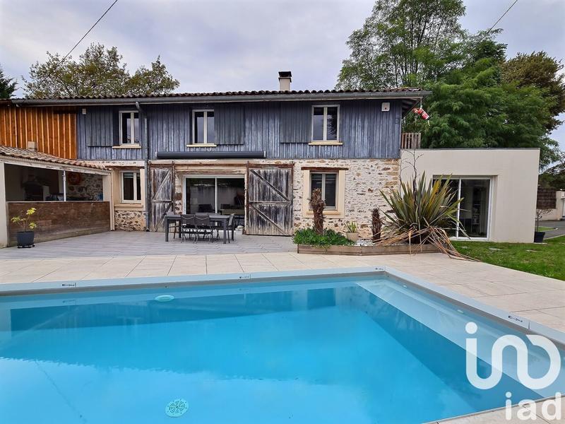 Maison - 152 m² - 6 pièces