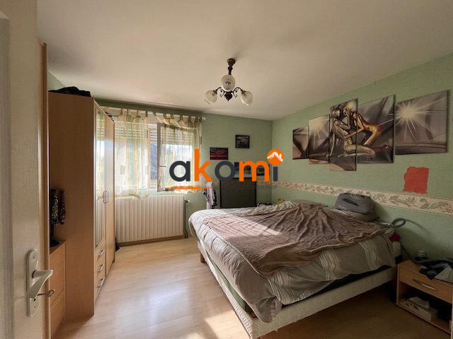 Maison - 209 m² - 11 pièces