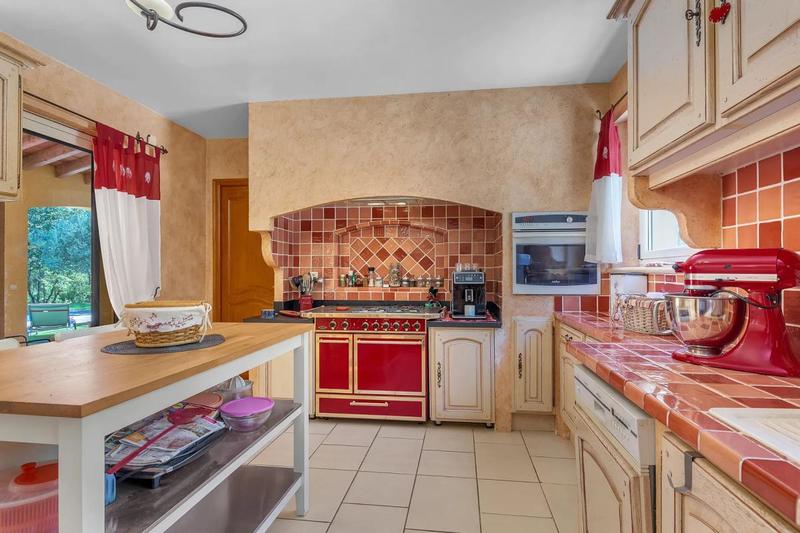 Maison - 160 m² - 5 pièces