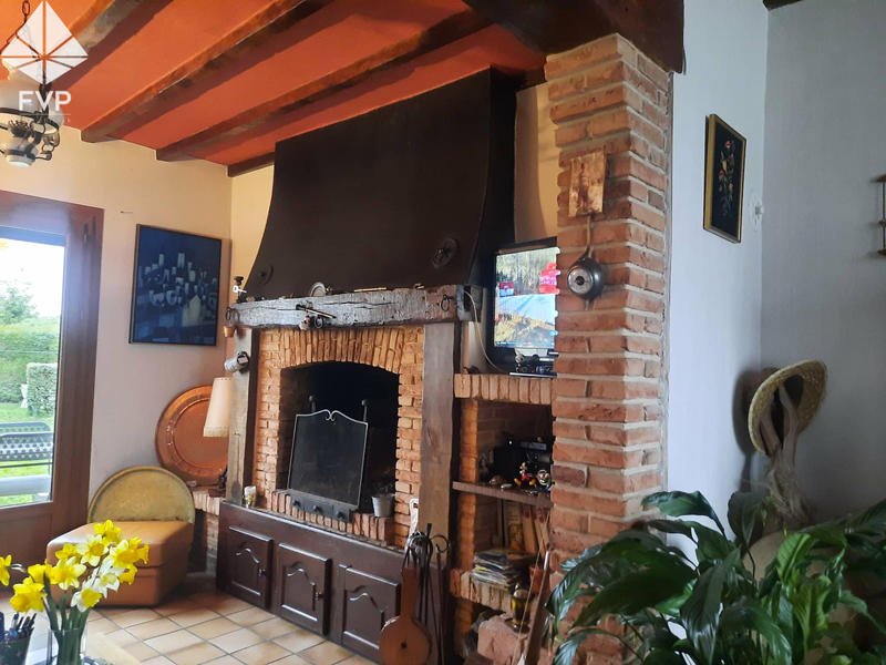 Maison - 99 m² - 4 pièces