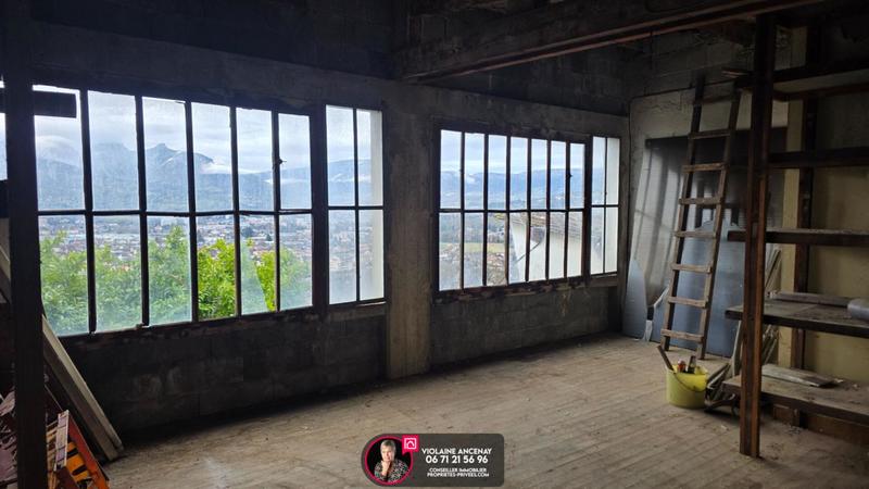 Maison - 89 m² - 5 pièces