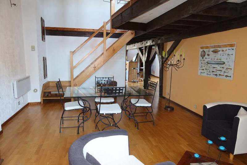 Appartement - 111 m² - 4 pièces