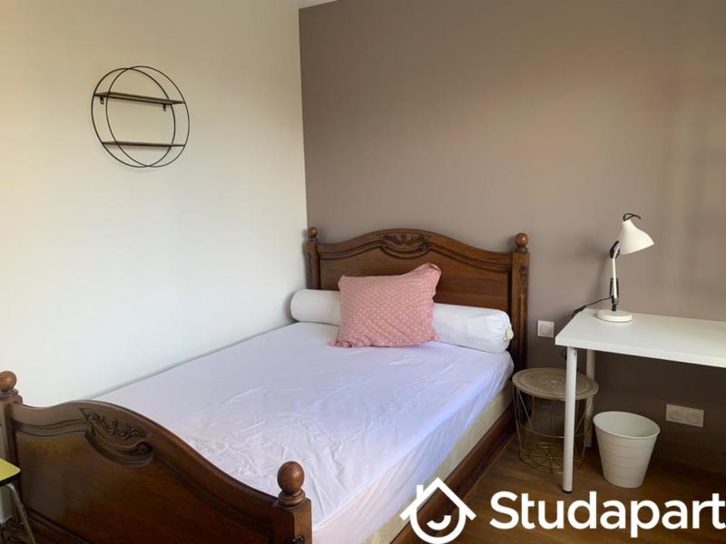 Chambre - 21 m² - 1 pièce