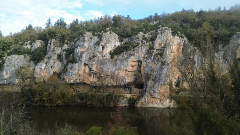 Maison - 220 m² - 10 pièces