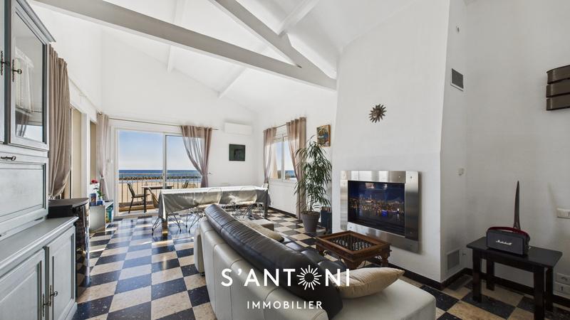 Appartement - 108 m² - 4 pièces