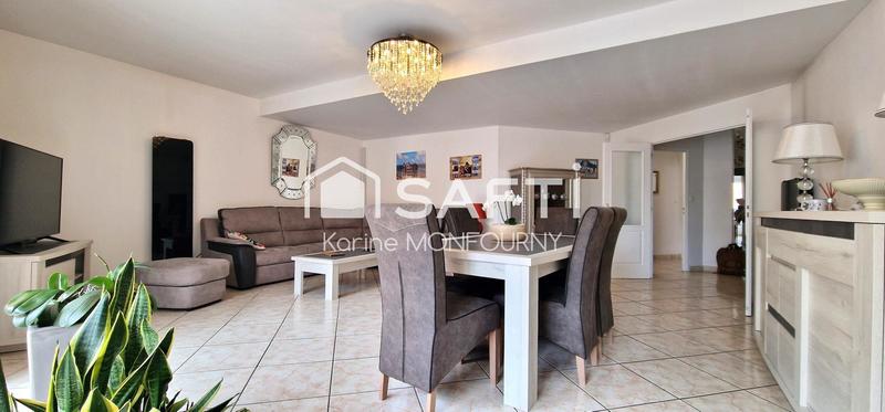 Appartement - 104 m² - 5 pièces