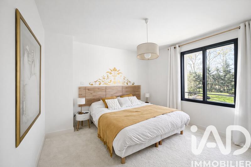 Maison - 173 m² - 6 pièces