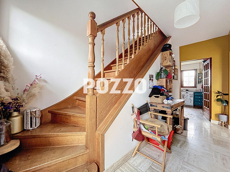 Maison - 184 m² - 7 pièces