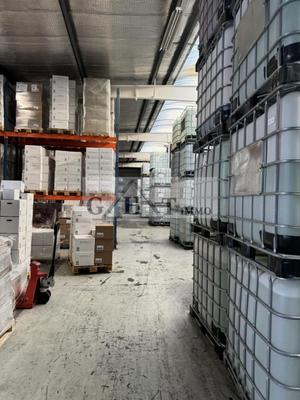 Entrepôt - 2 260 m²