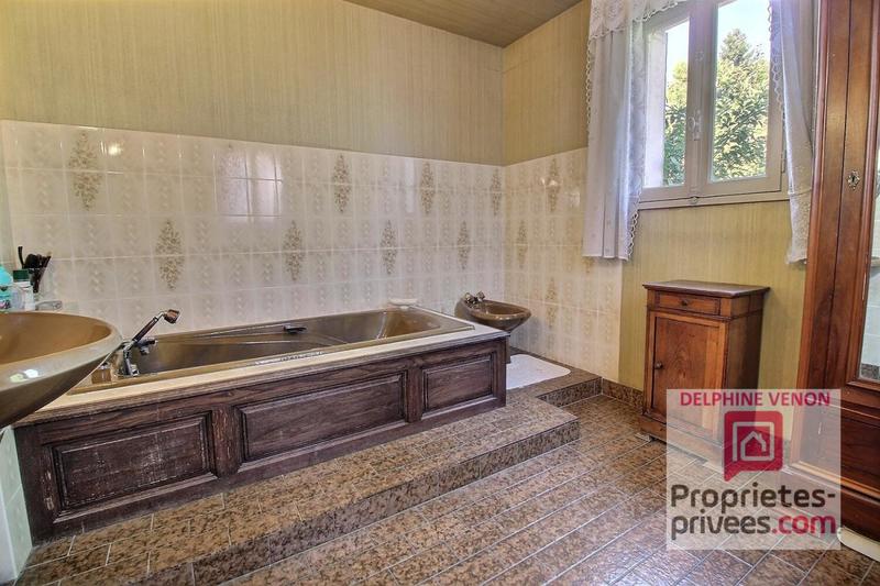 Maison - 161 m² - 6 pièces