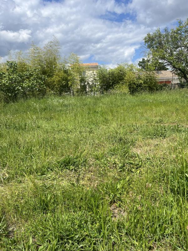 Terrain constructible - 350 m²