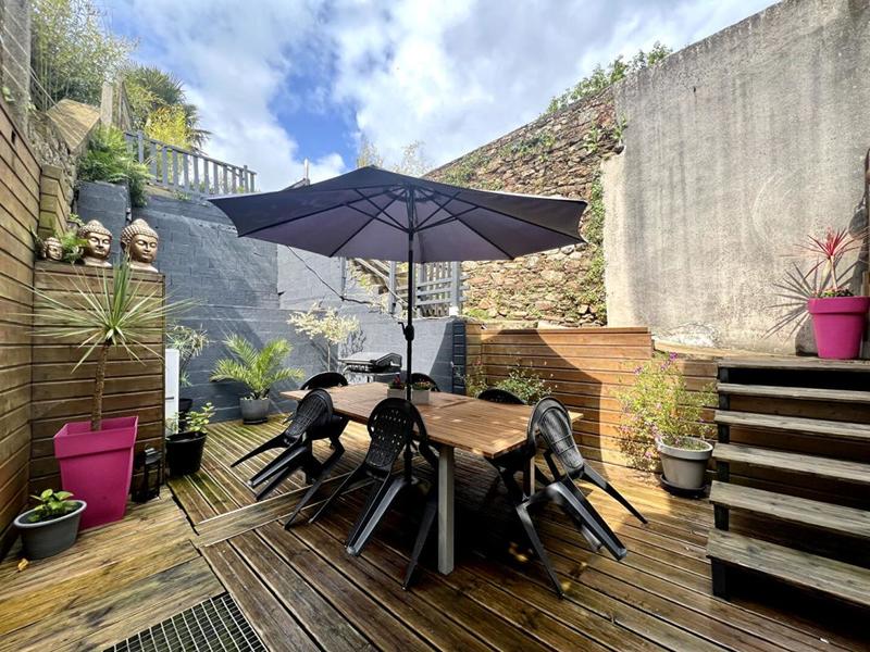 Maison de ville - 136 m² - 6 pièces