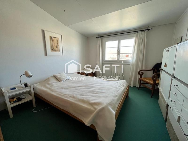 Maison - 111 m² - 10 pièces