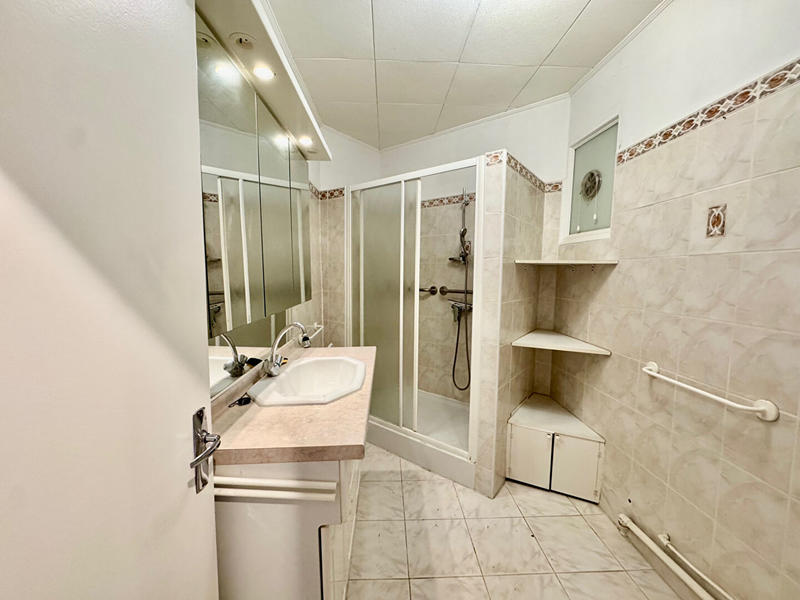 Appartement - 75 m² - 4 pièces