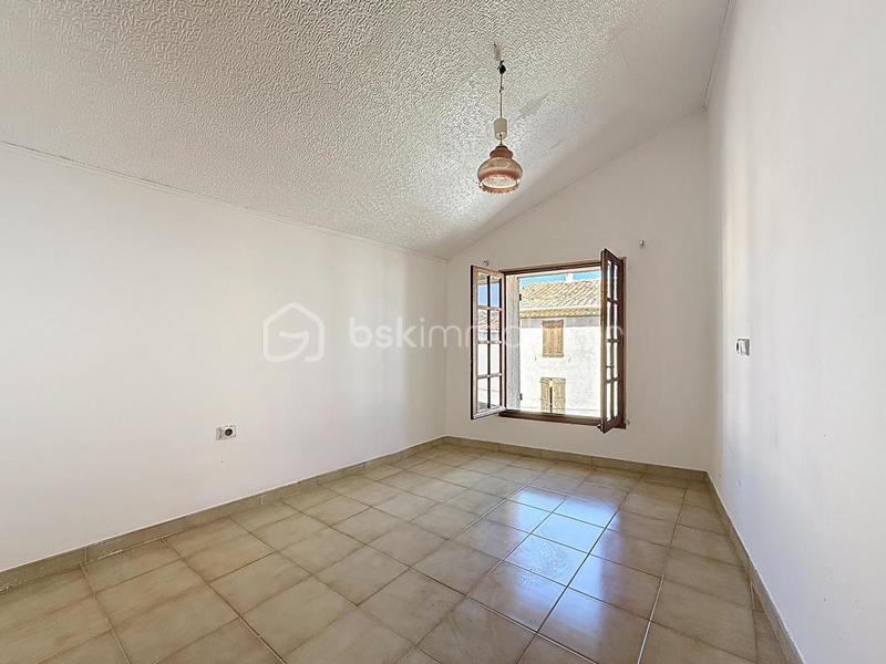 Maison de village - 80 m² - 4 pièces